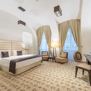 **** Hotel Buda Castle Ungheria